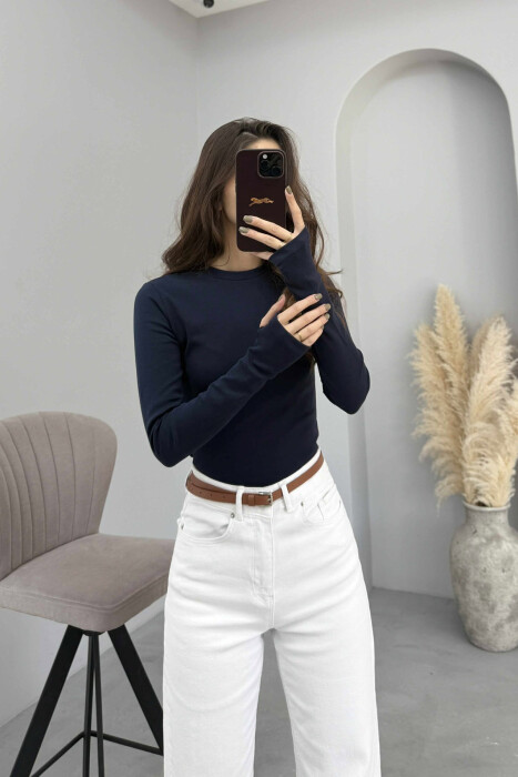 ROUND NECK ONE COLOR WOMEN SWEATSHIRT DARK BLUE/BEE - 4