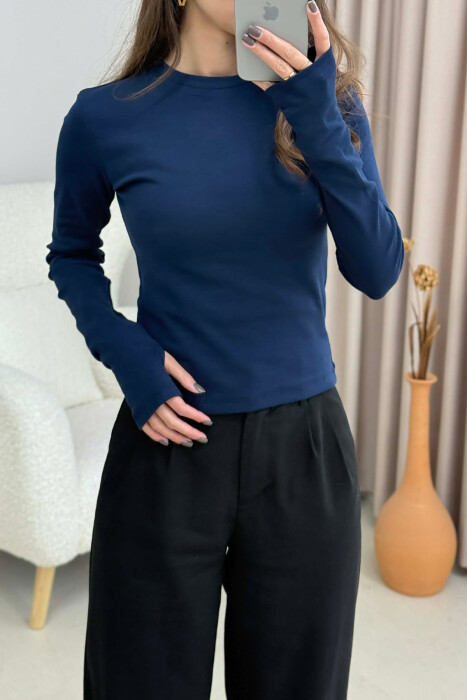 ROUND NECK ONE COLOR WOMEN SWEATSHIRT DARK BLUE/BEE - 4