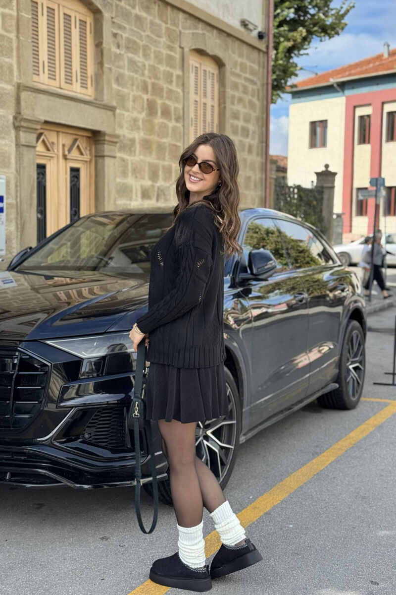 ROUND NECK RIPPED ONE COLOR WOMEN SWEATER BLACK/ E ZEZE - 3