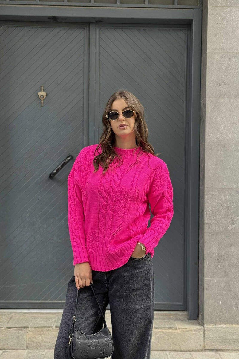 ROUND NECK RIPPED ONE COLOR WOMEN SWEATER FUCHSIA/CIKLAMI - 3
