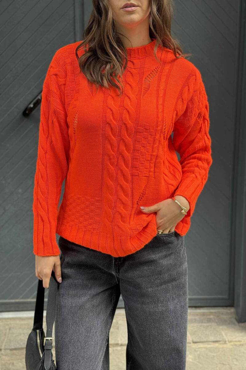 ROUND NECK RIPPED ONE COLOR WOMEN SWEATER ORANGE/PORTOKALLI - 5