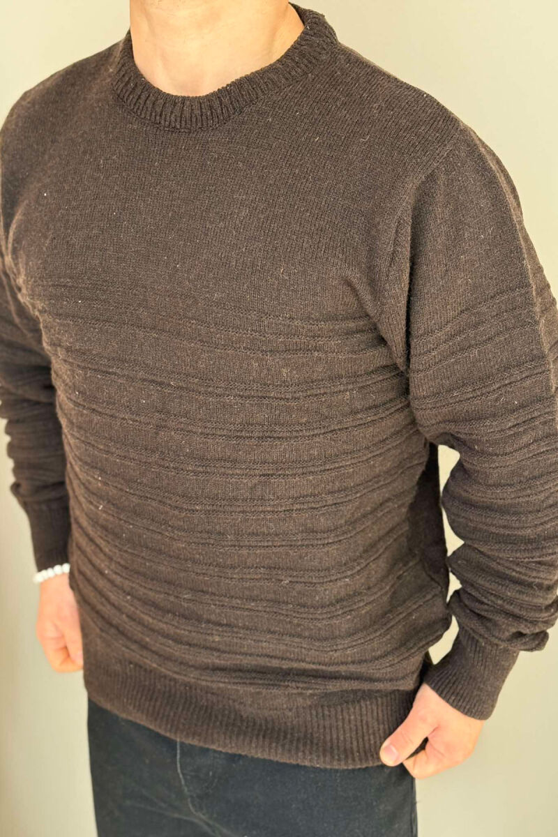 ROUND NECK SIMPLE MEN SWEATER DARK BROWN/KAE - 4