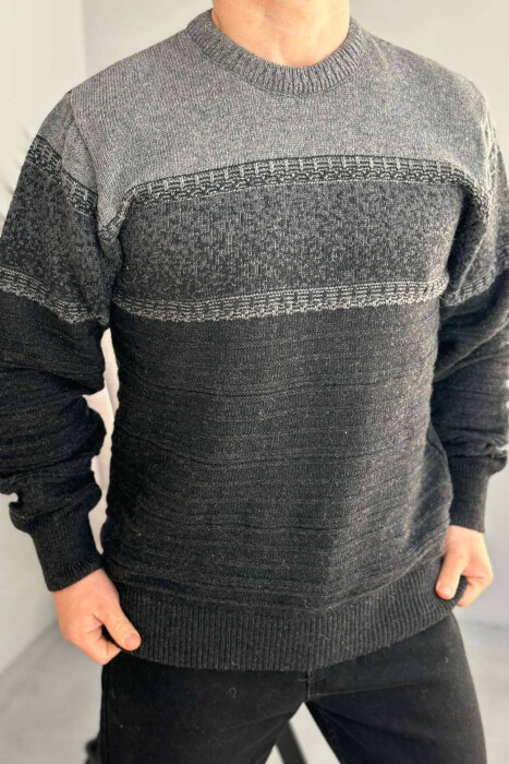 ROUND NECK SIMPLE MEN SWEATER IN DARK GREY COLOR 