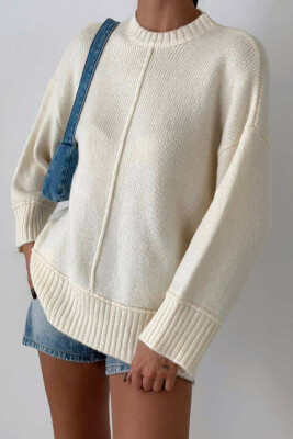 ROUND NECK SIMPLE WOMEN SWEATER CREAM/KREM 