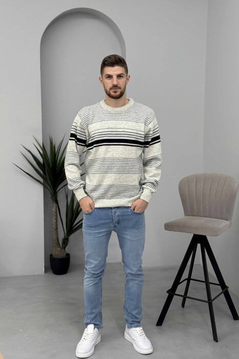 TRIKO ME JAKE TE RRUMBULLAKET DHE ME DIZJAN VIJASH PER MESHKUJ NE NGJYRE GRI TE ZBARDHUR - KLAUDIO FASHION