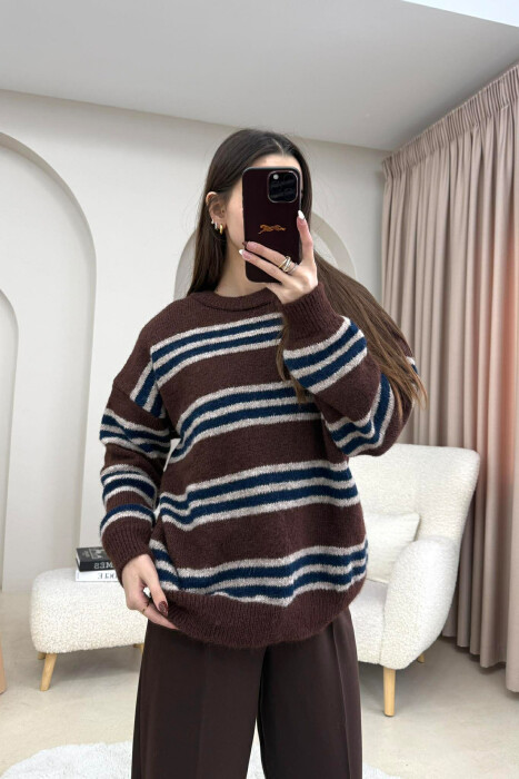 ROUND NECK STRIPE DESIGN WOMAN SWEATER BROWN/KAFE - KLAUDIO FASHION