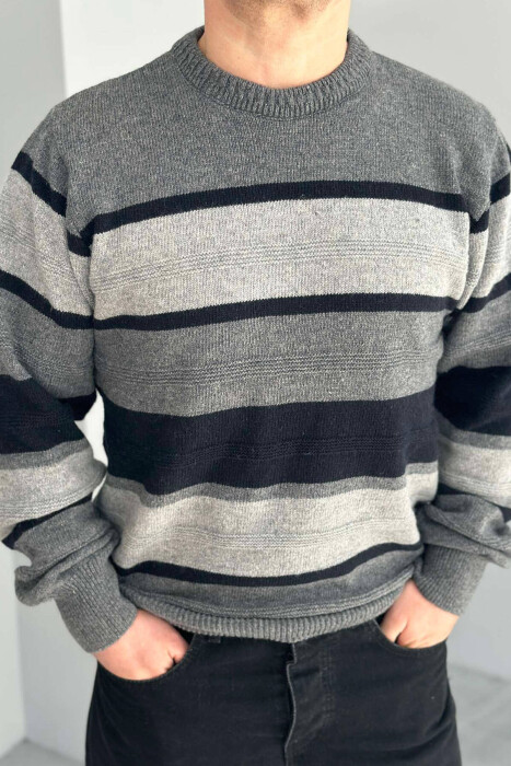 ROUND NECK STRIPED MEN SWEATER IN GREY COLOR 