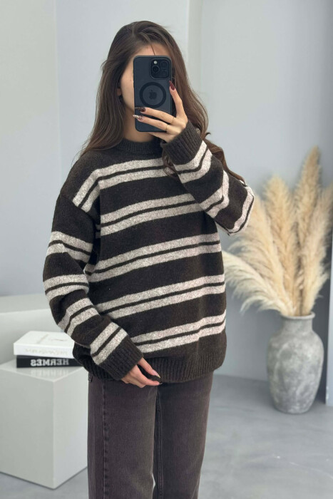 ROUND NECK STRIPED WOMEN SWEATER DARK BROWN/KAE - 3