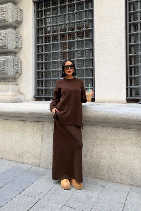 ROUND NECK SWEATER+SKIRT ONE COLOR WOMEN SET DARK BROWN/KAE 