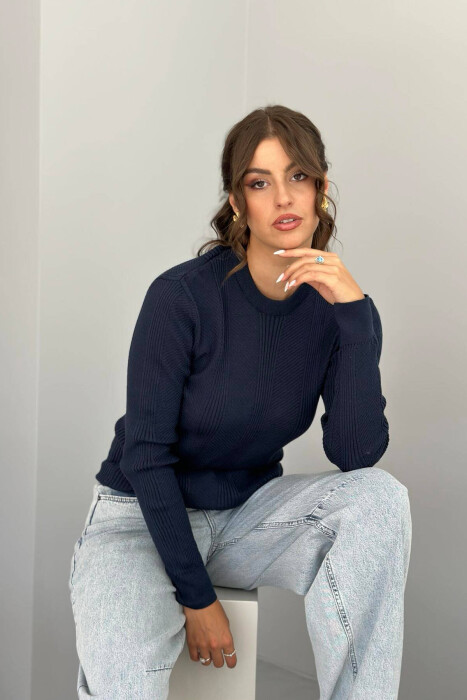 ROUND NECK WOMEN SWEATER DARK BLUE/BEE 