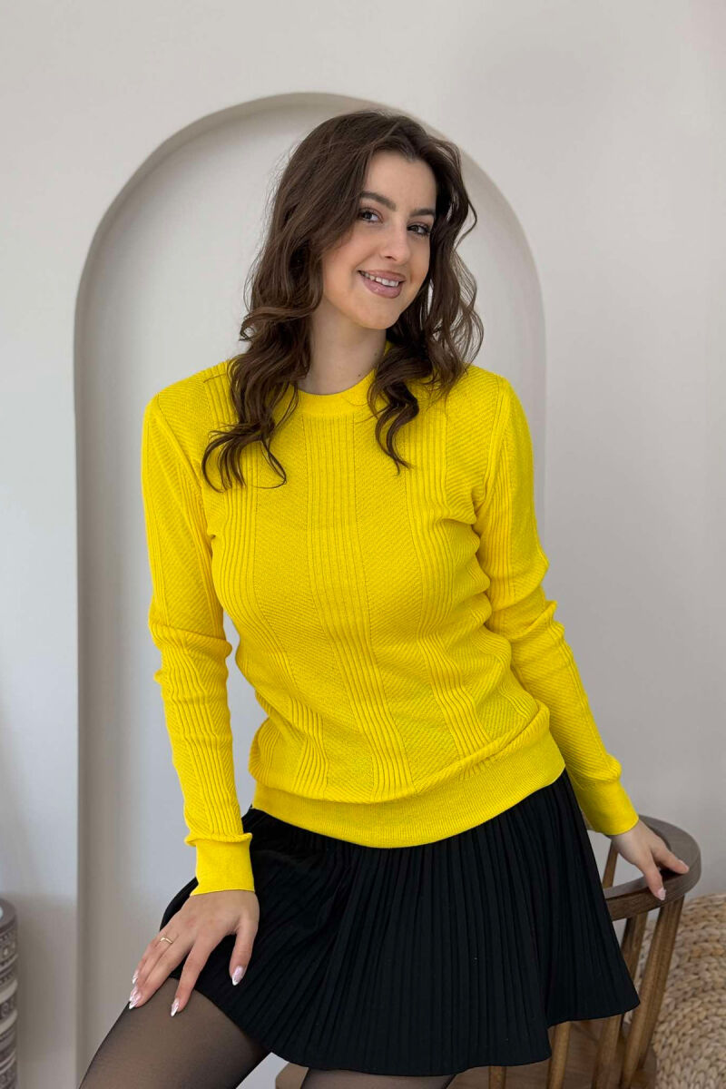 ROUND NECK WOMEN SWEATSHIRT YELLOW/E VERDHE - 1