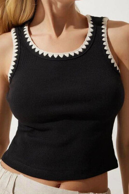 ROUND NECK WOMEN TANK TOP BLACK/ E ZEZE 