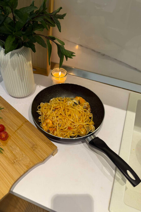 SAUTE FRY PAN WITH GLASS LID 24 CM BLACK/ E ZEZE - 3