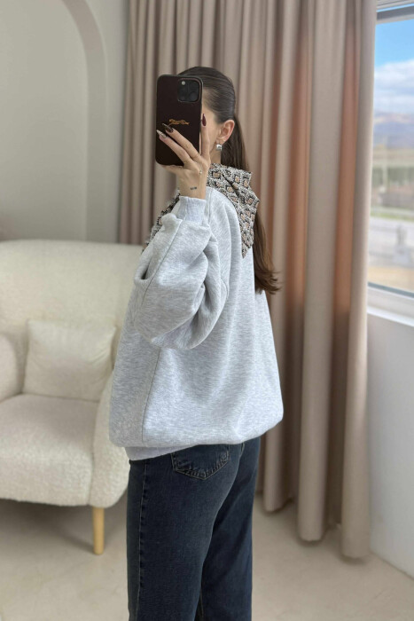 SCARF DETAIL DEER IMAGE FLUFFY WOMEN SWEATSHIRT LIGHT GREY/GZ - 4