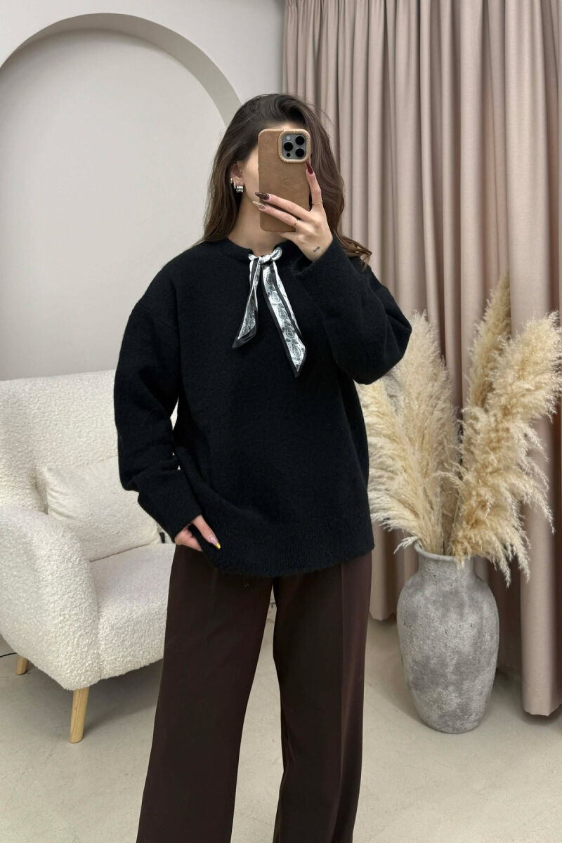 SCARF DETAIL ONE COLOR WOMEN SWEATER BLACK/ E ZEZE - 4