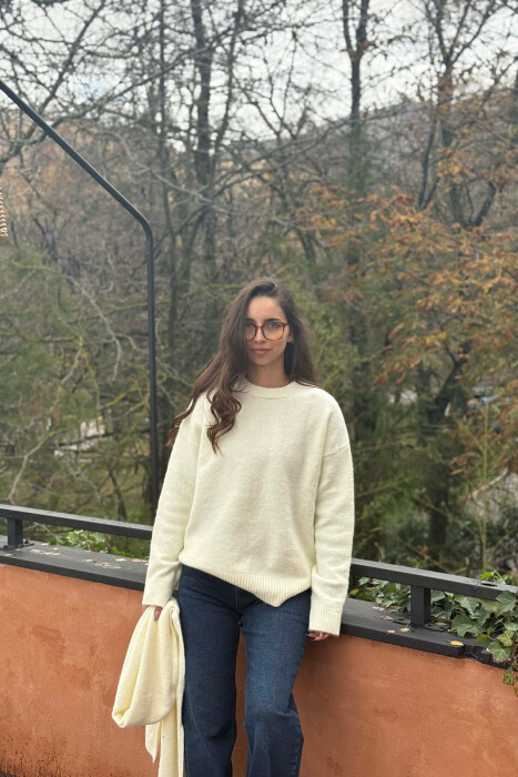 SCARF DETAIL ONE COLOR WOMEN SWEATER CREAM/KREM - 2