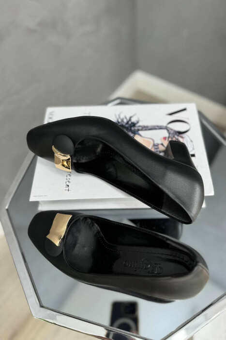 SEMI HEEL GOLD DETAIL WOMAN SHOES BLACK/ E ZEZE - 1