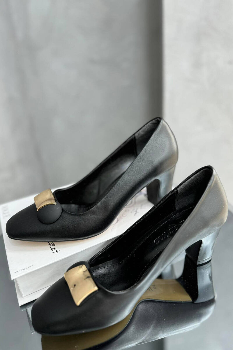 SEMI HEEL GOLD DETAIL WOMAN SHOES BLACK/ E ZEZE - 2
