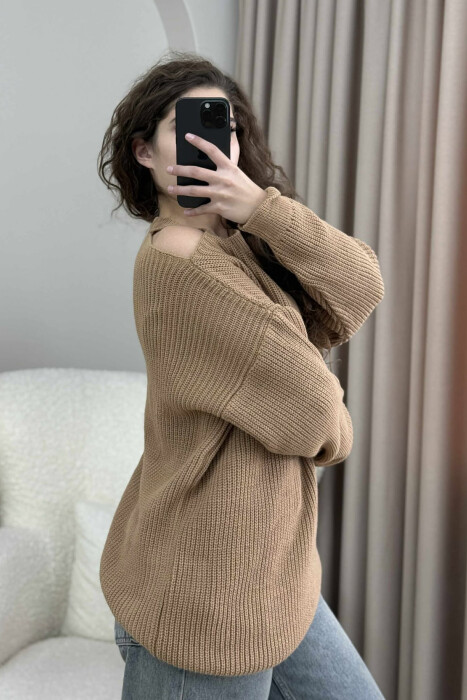 SEMI NECK ONE COLOR WOMEN SWEATER BROWN/KAFE - 4