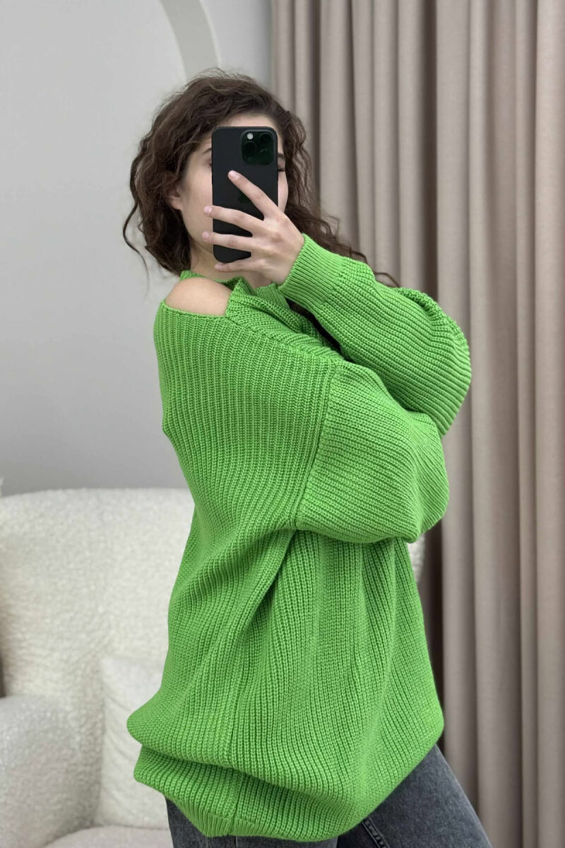 SEMI NECK ONE COLOR WOMEN SWEATER LIGHT GREEN/JEZB - 4
