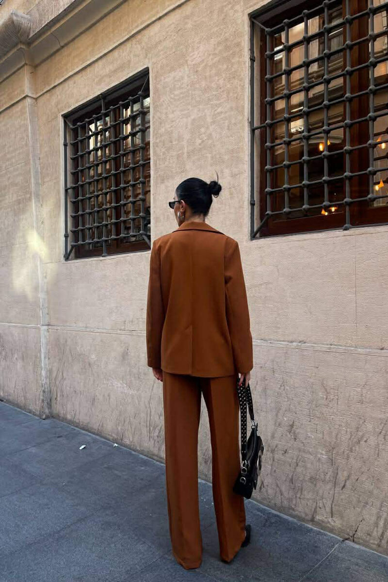 SET 3 PJESESH XHAKETE + KANATJERE +PANTALLONA PER FEMRA NE NGJYRE KAFE - 2