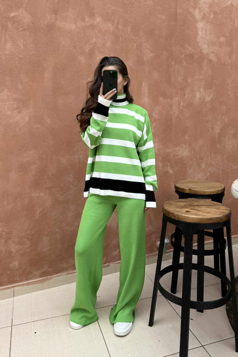 SET AKRELIK GOLF ME VIJA +PANTALLONA PËR FEMRA NË NGJYRË JESHILE TË ZBARDHUR - 1