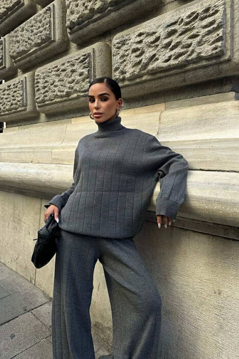 SET GOLF+PANTALLONA PËR FEMRA NË NGJYRËN GRI - 6