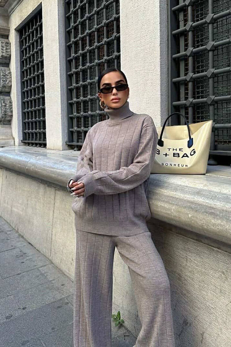 SET GOLF+PANTALLONA PËR FEMRA NË NGJYRËN KAFE E ZBARDHUR - 4