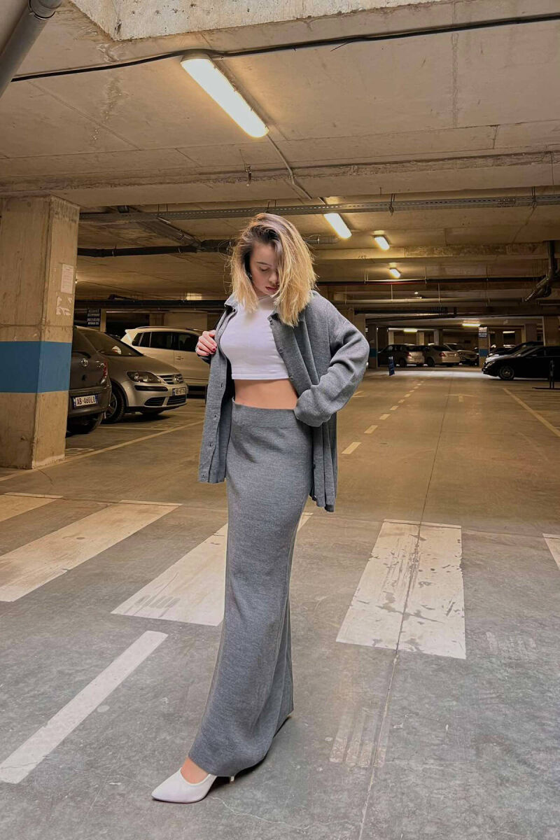 SET NJË NGJYRËSH PËR FEMRA NË NGJYRËN GRI - 3