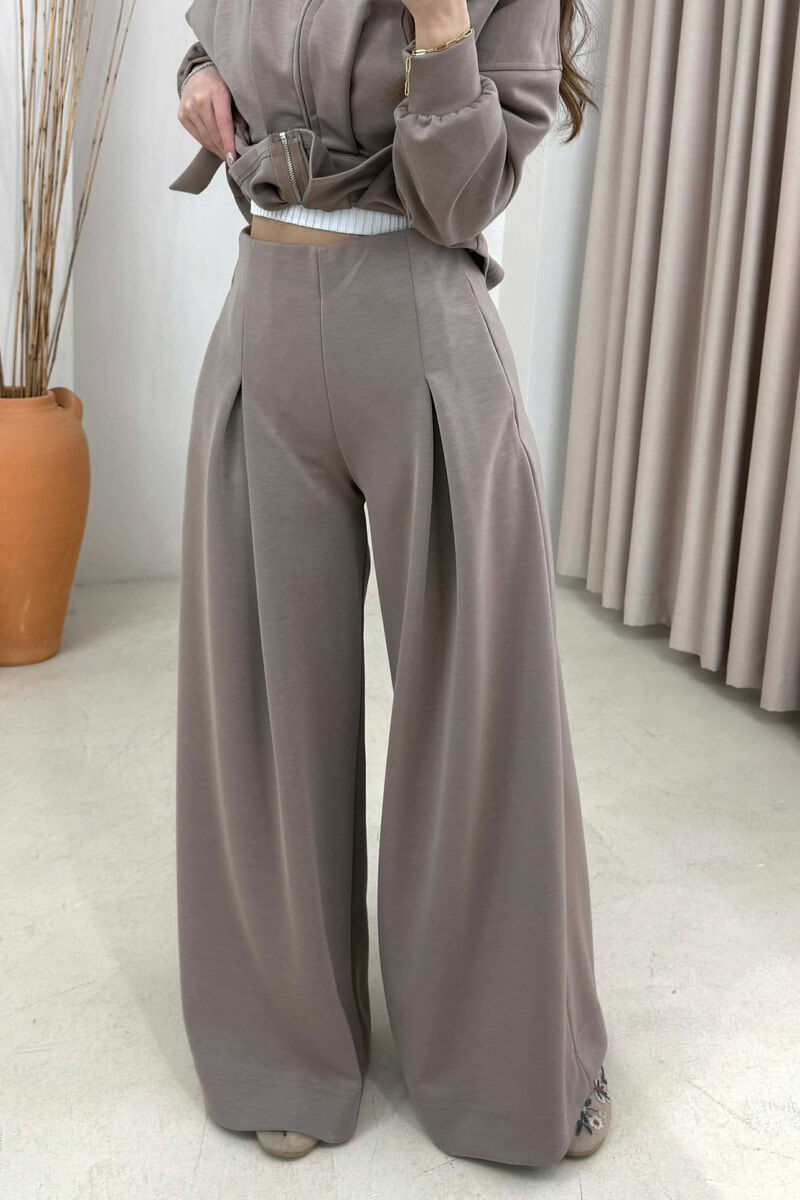 SET I THJESHTE NJE NGJYRESH XHAKETE + PANTALLONA PER FEMRA NE NGJYRE KAFE - 3