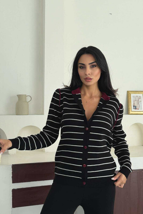 SET I THJESHTË PULOVËR ME VIJA+PANTALLONA PËR FEMRA NË NGJYRË TË ZEZË ME VISHNJË - 5