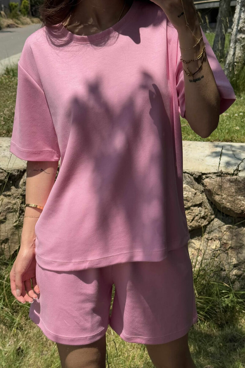 SET I THJESHTË T-SHIRT+PANTALLONA TË SHKURTRA PËR FEMRA NË NGJYRËN ROZË - 3