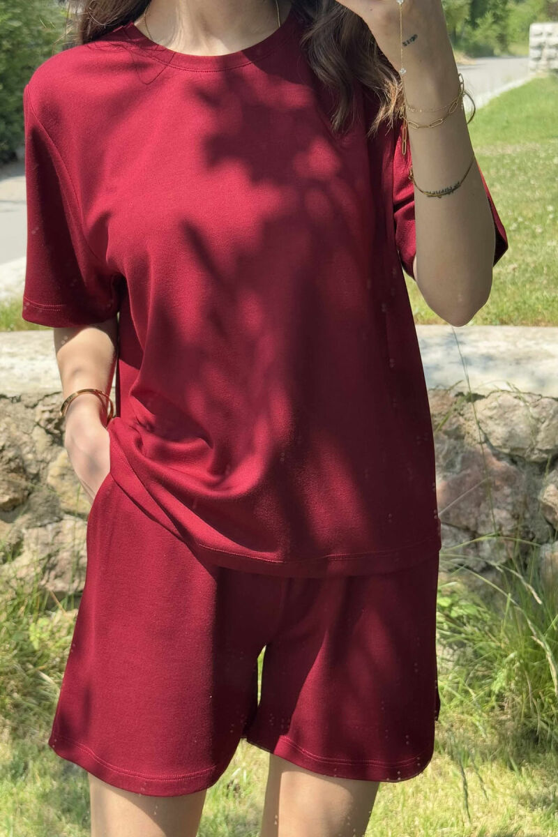 SET I THJESHTË T-SHIRT+PANTALLONA TË SHKURTRA PËR FEMRA NË NGJYRËN VISHNJË - 4