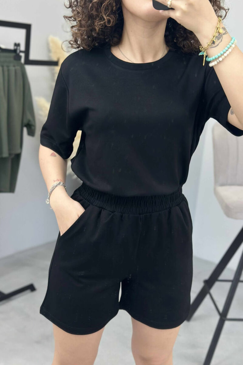 SET I THJESHTË T-SHIRT+PANTALLONA TË SHKURTRA PËR FEMRA NË NGJYRËN E ZEZË - 7