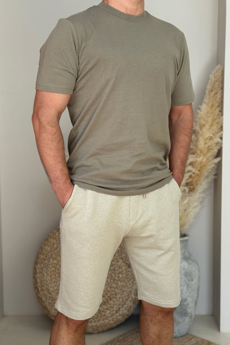 SET I THJESHTË T-SHIRT+PANTALLONA TË SHKURTRA PËR MESHKUJ NË NGJYRËN ULLI - 2