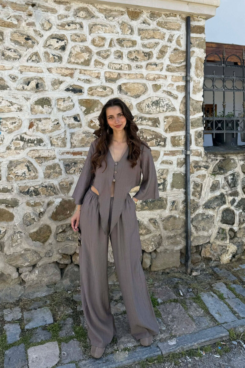  SET KEMISHE ME BUTONA + PANTALLONA PER FEMRA NE NGJYRE GRI TE ERRET - 1