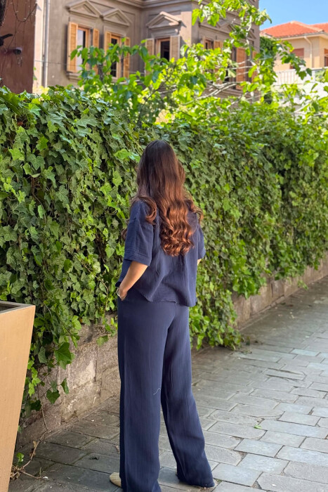 SET LINO NJE NGJYRESH KEMISHE + PANTALLONA PER FEMRA NE NGJYRE BLU - 4