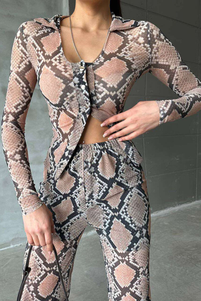 SET ME DETAJIN E LËKURËS SE GJARPRIT KËMISHË+PANTALLONA PËR FEMRA NË NGJYRËN BEZHË - 3