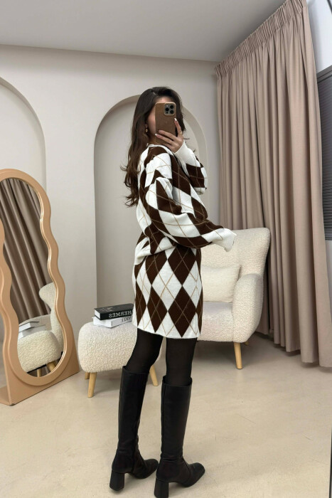 SET ME DIZAJN ROMBESH TRIKO+FUND PER FEMRA NE NGJYRE TE BARDHE - 4