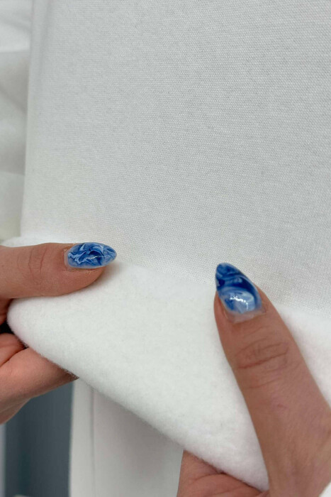 SET ME PUSH PËR FEMRA NË NGJYRËN E BARDHË - 6