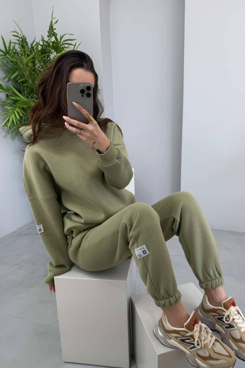 SET ME PUSH PËR FEMRA NË NGJYRËN ULLI - 4