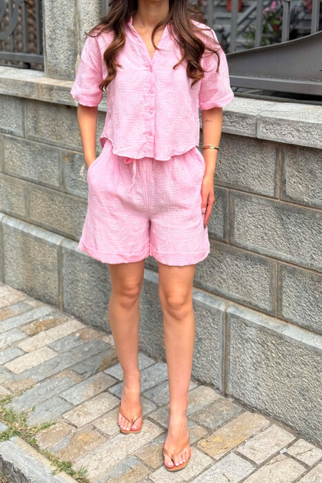 SET ME QENDISJE KEMISHE + PANTALLONA TE SHKURTRA PER FEMRA NE NGJYRE ROZE - 5
