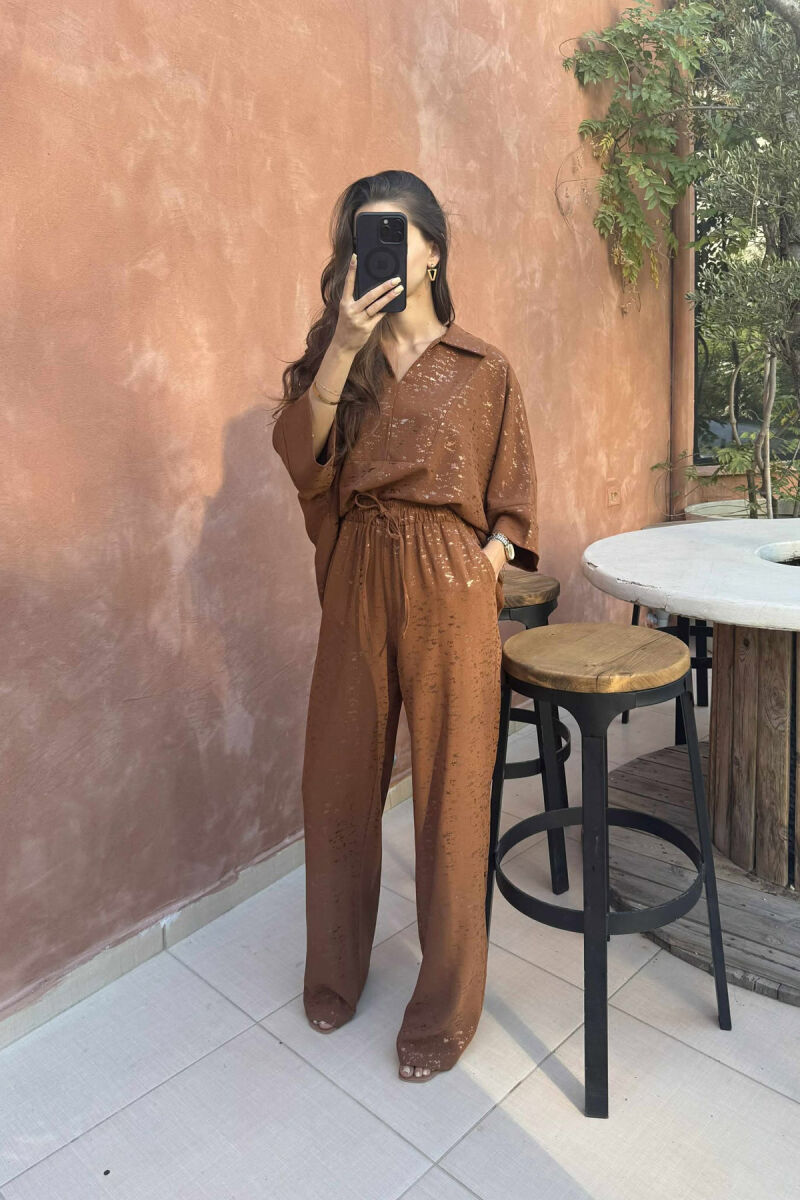 SET ME SHKËLQIM PËR FEMRA NË NGJYRËN KAFE - 3