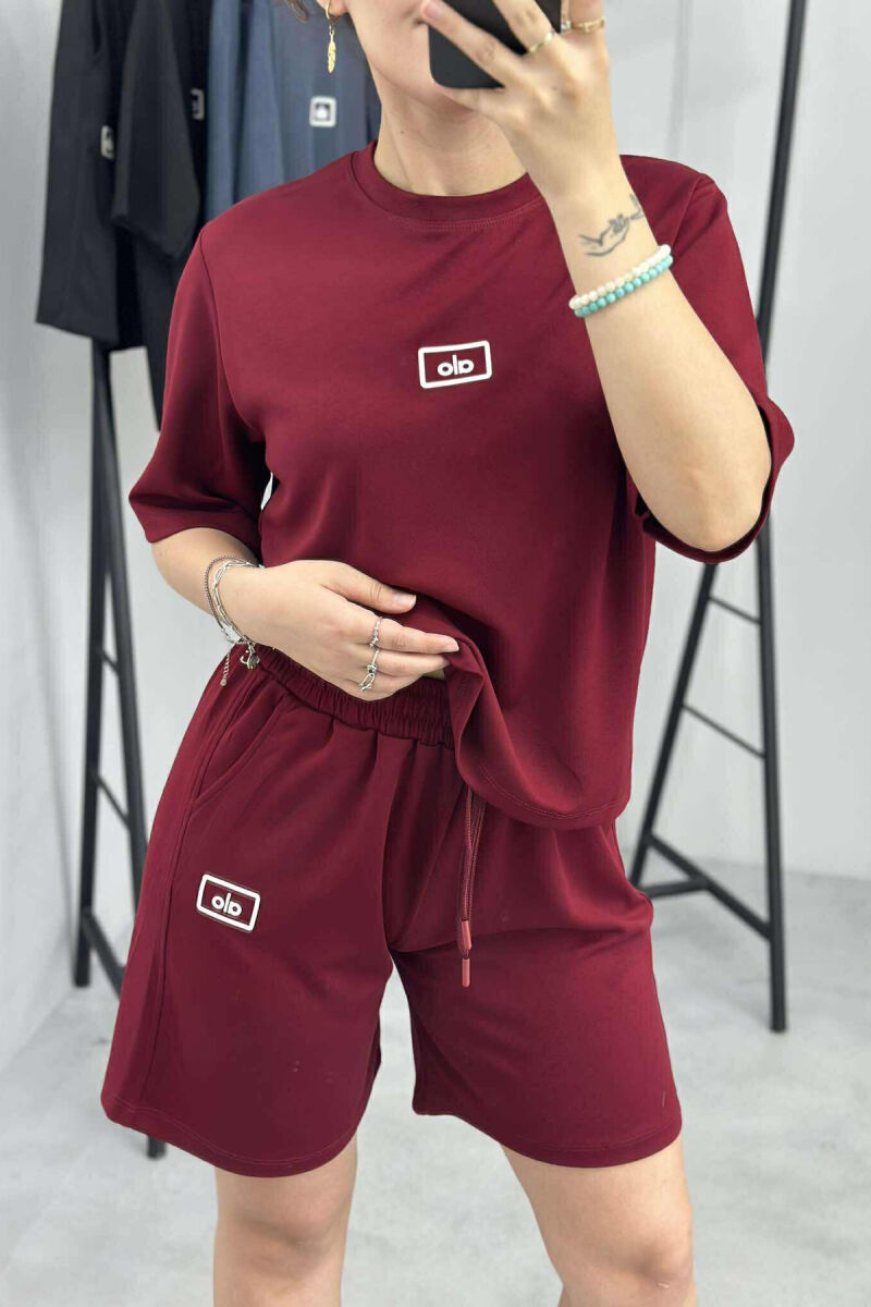 SET ME SHKRIME T-SHIRT+PANTALLONA TË SHKURTRA PËR FEMRA NË NGJYRËN VISHNJË - 2