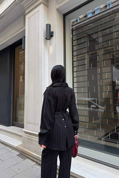 SET ME VIJA KEMISHE + PANTALLONA PER FEMRA NË NGJYRE TE ZEZE - 3