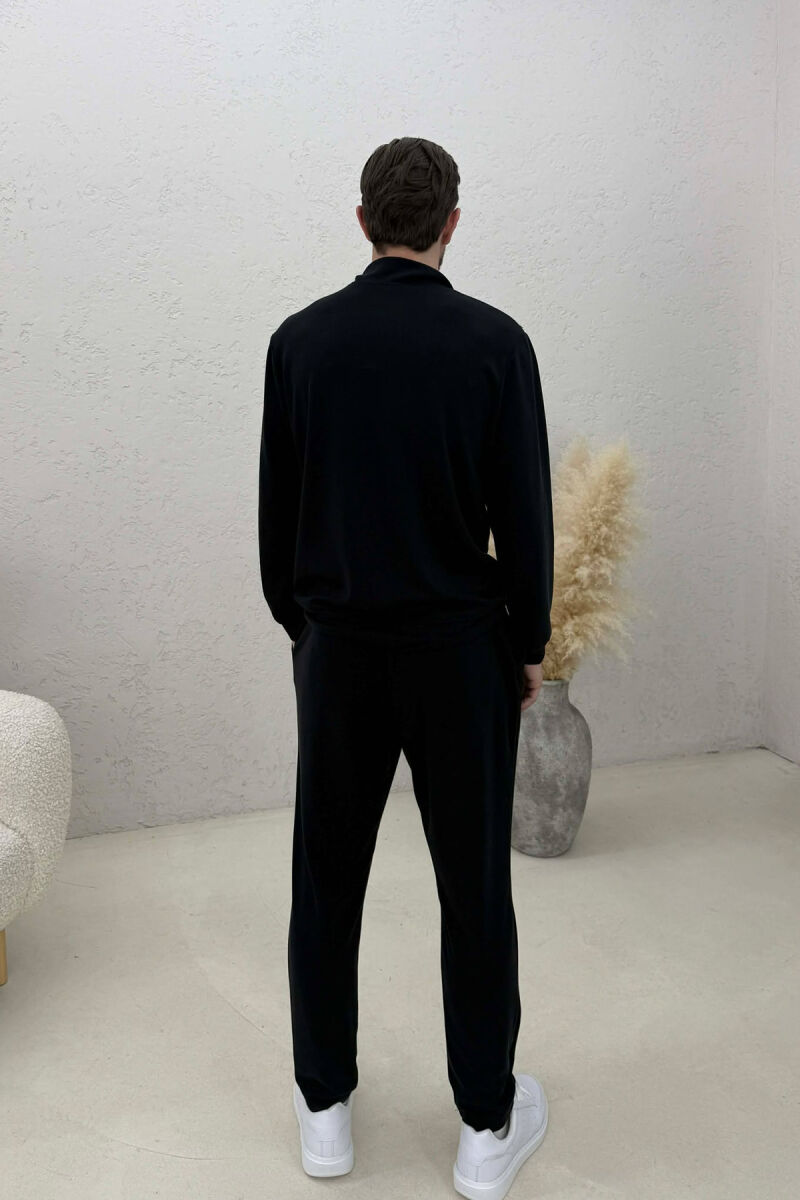 SET NJE NGJYRESH BLUZE ME ZINXHIR + TUTA PER MESHKUJ NE NGJYRE TE ZEZE - 4