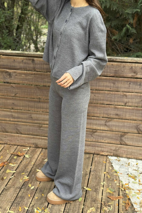 SET NJË NGJYRËSH I THJESHTË PULOVËR+PANTALLONA PËR FEMRA NË NGJYRË GRI - 3