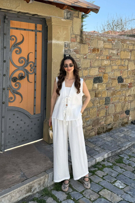 SET NJE NGJYRESH JELEK ME LIDHESE + CROP TOP + PANTALLONA PER FEMRA NE NGJYRE TE BARDHE 