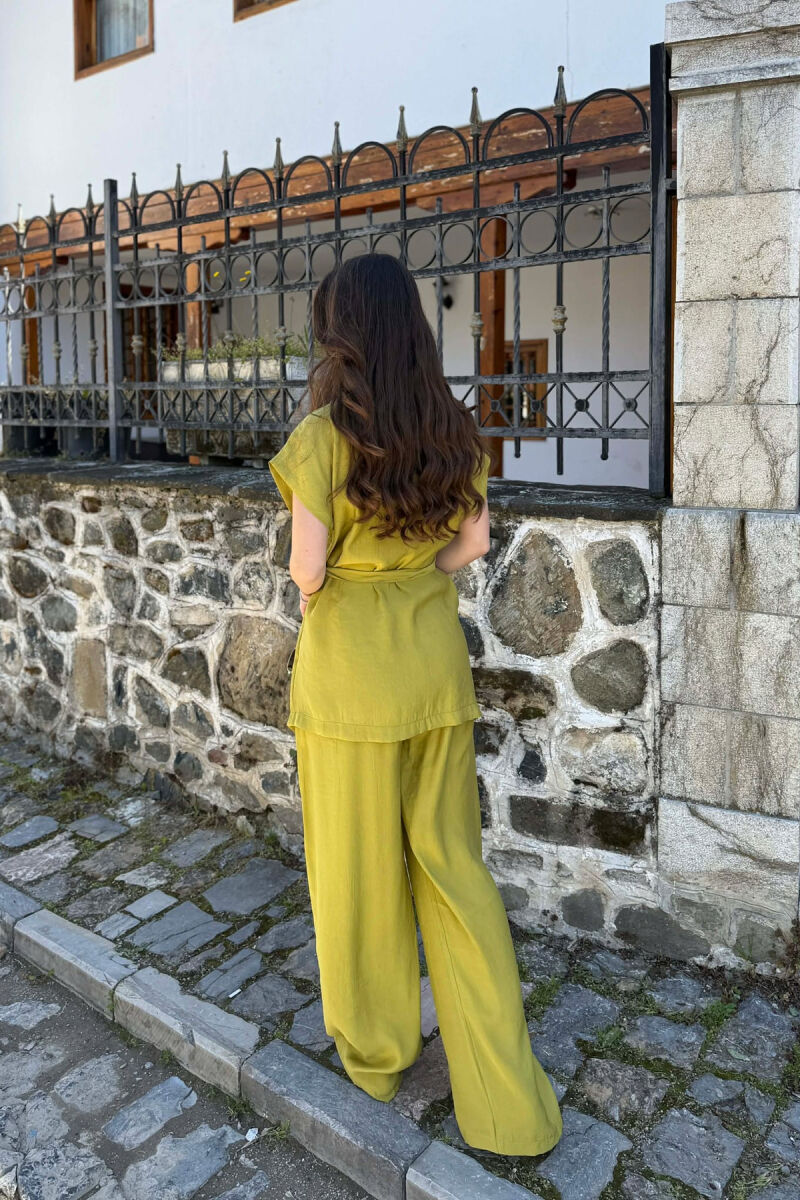 SET NJE NGJYRESH KEMISHE ME MENGE TE SHKURTRA ME LIDHESE + PANTALLONA PER FEMRA NE NGJYRE JESHILE TE ZBARDHUR - 5