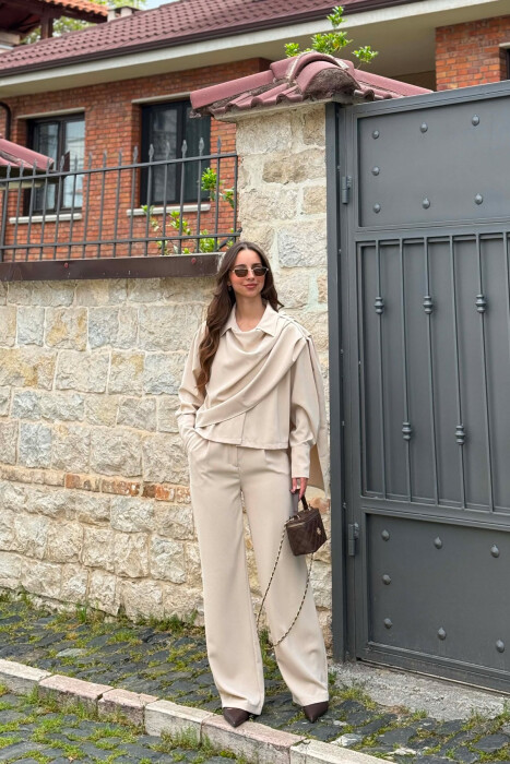 SET NJE NGJYRESH KEMISHE + PANTALLONA PER FEMRA NE NGJYRE BEZHE - 2